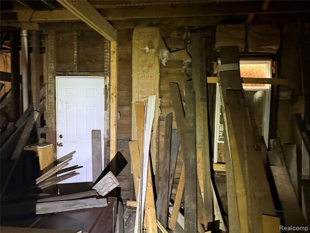 4702 Mitchell Street, Detroit, MI 48207