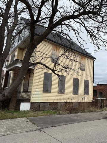 4702 Mitchell Street, Detroit, MI 48207