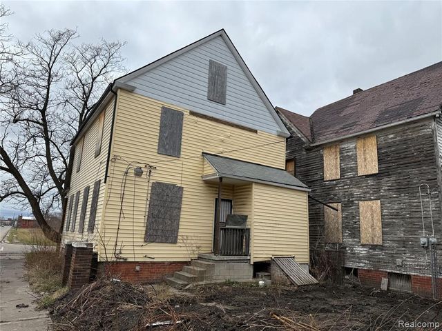 4702 Mitchell Street, Detroit, MI 48207