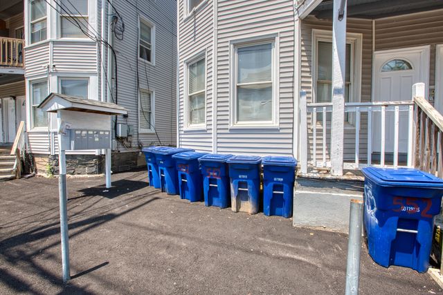 560 Atlantic Street 562C, Bridgeport, CT 06604