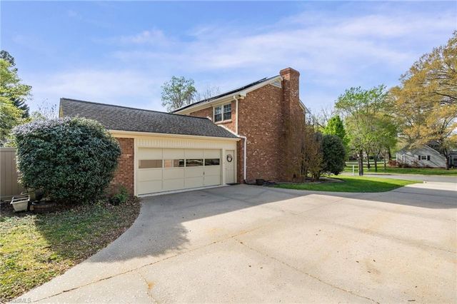 2838 Bedford Street, Burlington, NC 27215