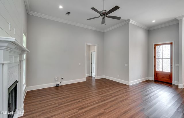 808 Glenwild Circle, Canton, MS 39046