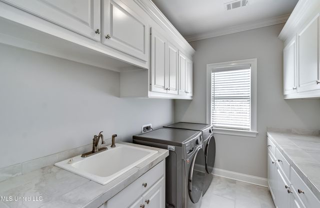 808 Glenwild Circle, Canton, MS 39046