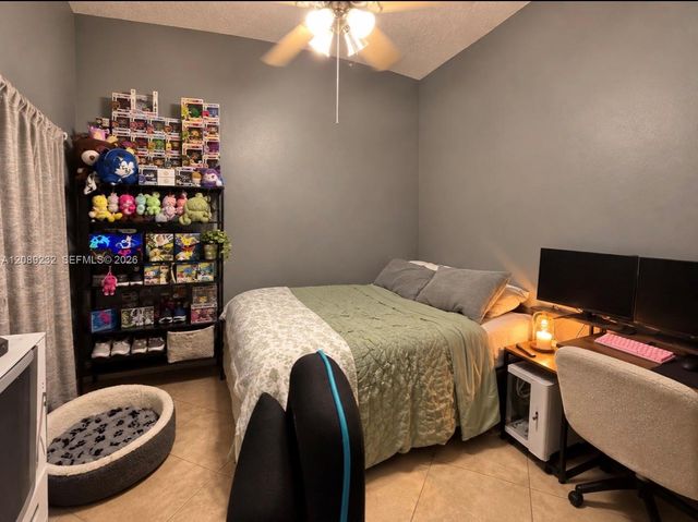 7642 NW 38th Court, Sunrise, FL 33351