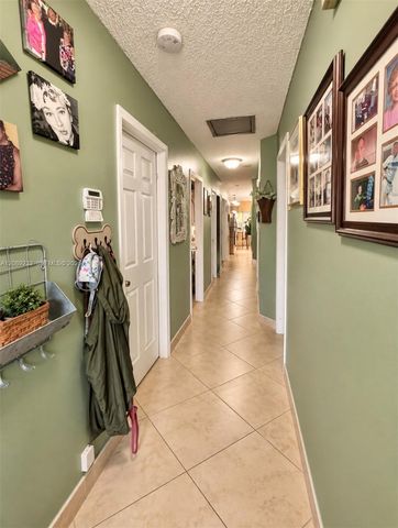 7642 NW 38th Court, Sunrise, FL 33351