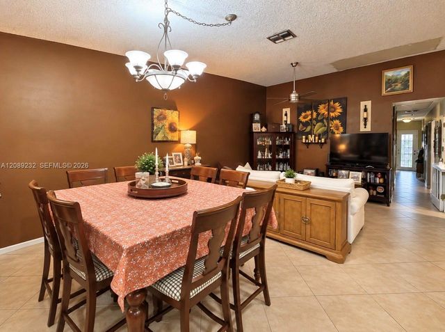 7642 NW 38th Court, Sunrise, FL 33351