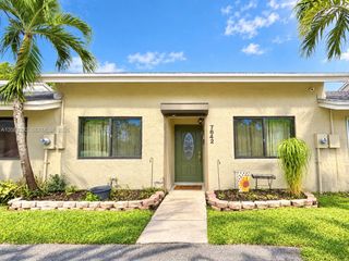 7642 NW 38th Court, Sunrise, FL 33351