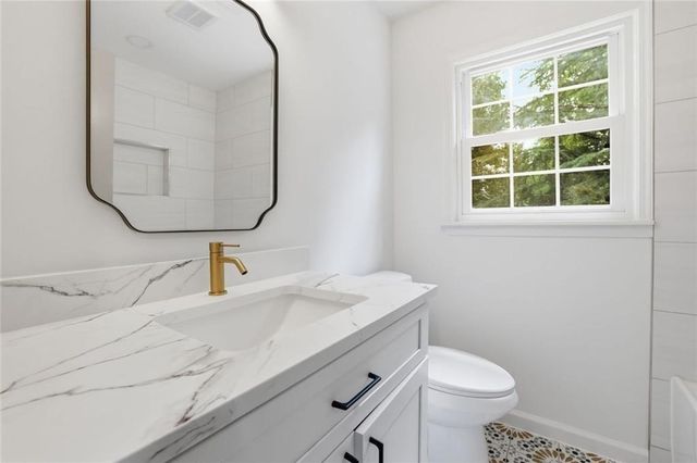 4384 Ivywood Drive, Marietta, GA 30062