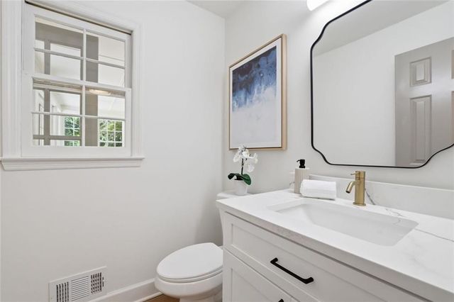 4384 Ivywood Drive, Marietta, GA 30062