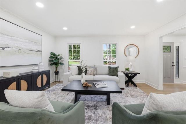 4384 Ivywood Drive, Marietta, GA 30062