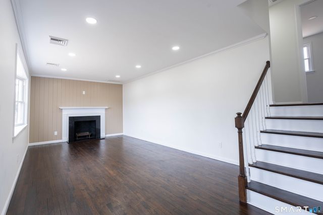 24 Caldwell Drive, New Milford, CT 06776