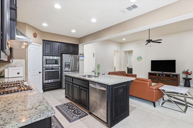 11247 Geranium Drive, Frisco, TX 75035