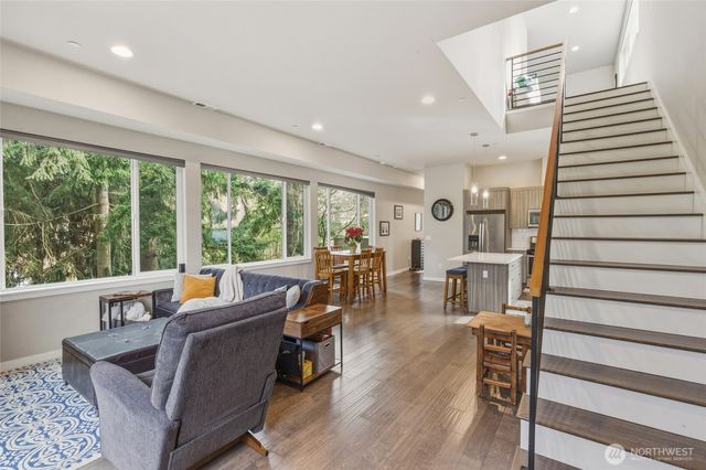 10429 7th Avenue SW, Seattle, WA 98146