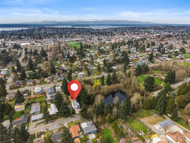 10429 7th Avenue SW, Seattle, WA 98146