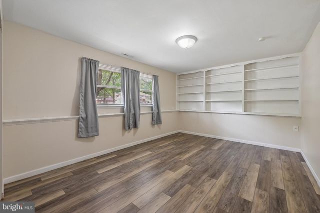 114 CHATHAM RD, Mount Laurel, NJ 08054