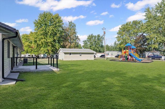 402 Beeson Drive, Urbana, IL 61802