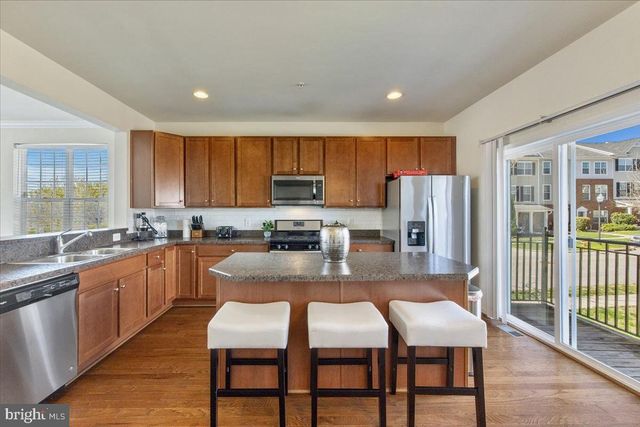 4524 BIRCHWOOD DR, Baltimore, MD 21229