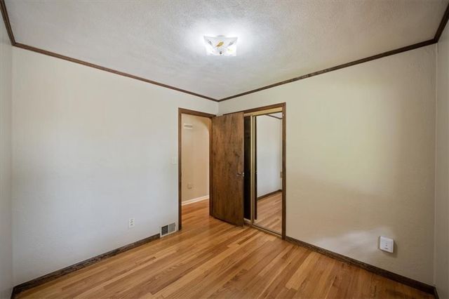 7200 W 83rd Street, Overland Park, KS 66204
