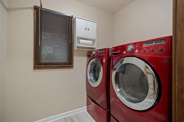 7200 W 83rd Street, Overland Park, KS 66204