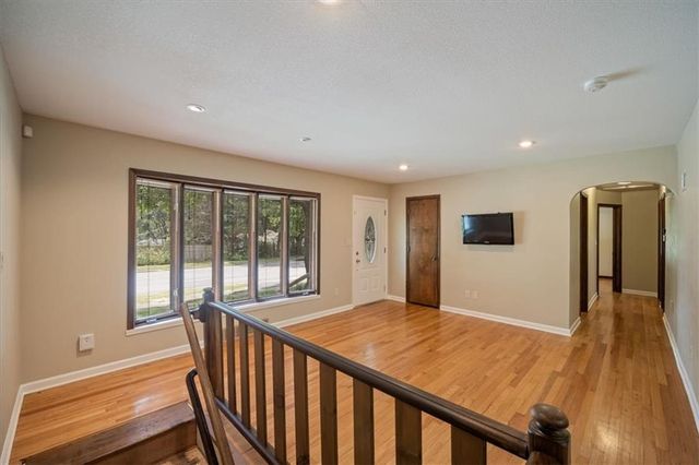 7200 W 83rd Street, Overland Park, KS 66204