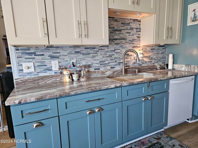 11 Court 5 Northwest Drive, Carolina Shores, NC 28467