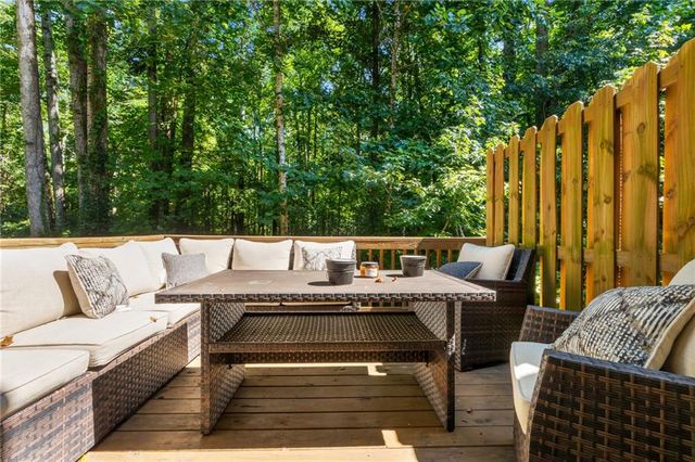4282 Morning View, Stone Mountain, GA 30083