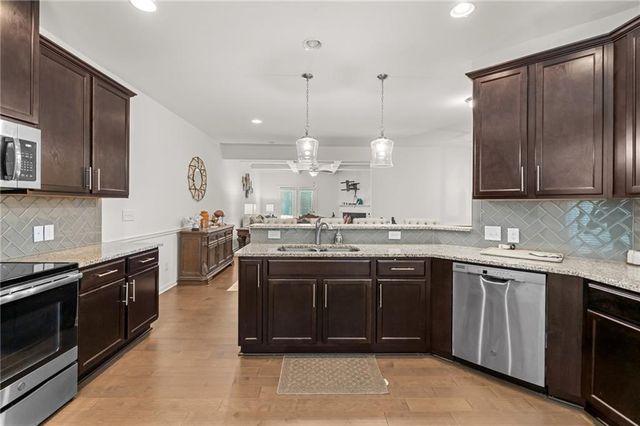 4282 Morning View, Stone Mountain, GA 30083