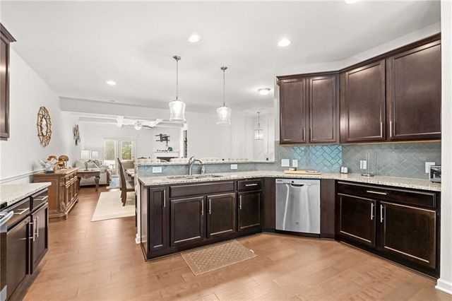 4282 Morning View, Stone Mountain, GA 30083