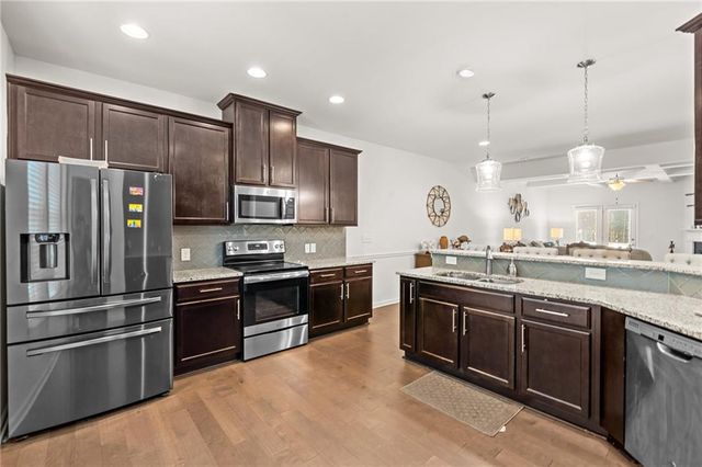 4282 Morning View, Stone Mountain, GA 30083