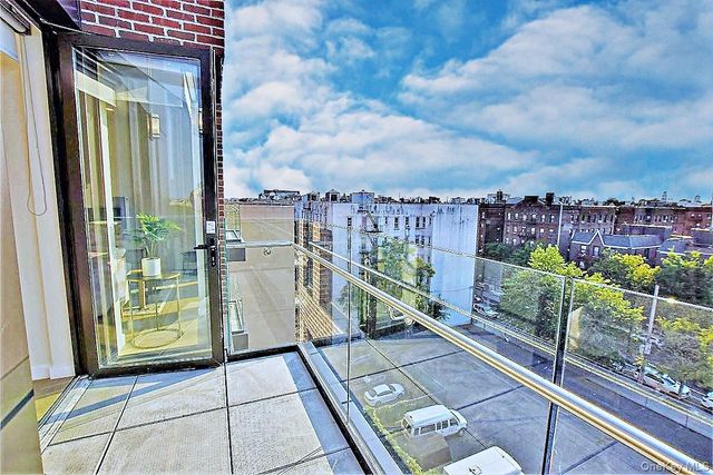 41-26 44th Street 8A, Sunnyside, NY 11104
