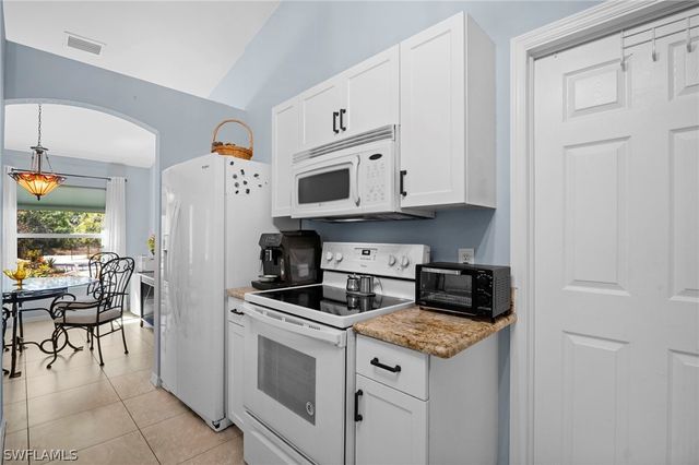 4721 16th AVE SE, Naples, FL 34117