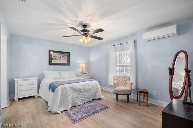 4721 16th AVE SE, Naples, FL 34117