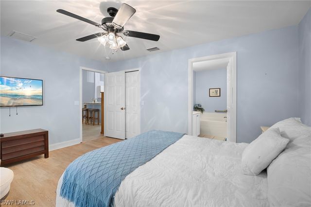 4721 16th AVE SE, Naples, FL 34117