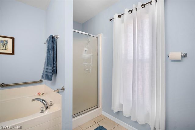 4721 16th AVE SE, Naples, FL 34117