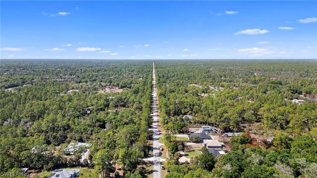 4721 16th AVE SE, Naples, FL 34117