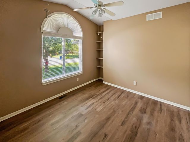 3446 N Hazelwood CT, Wichita, KS 67205