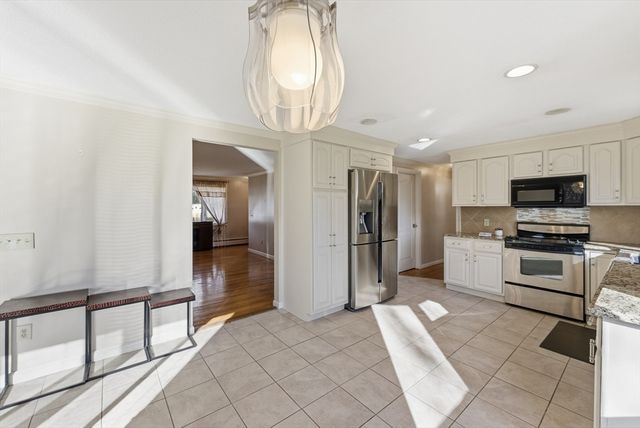 23 Peros Drive, Agawam, MA 01001