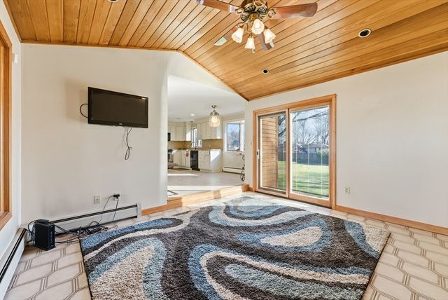 23 Peros Drive, Agawam, MA 01001