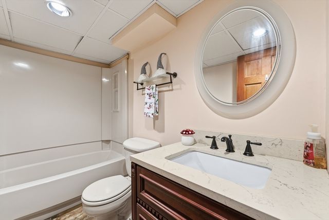 23 Peros Drive, Agawam, MA 01001