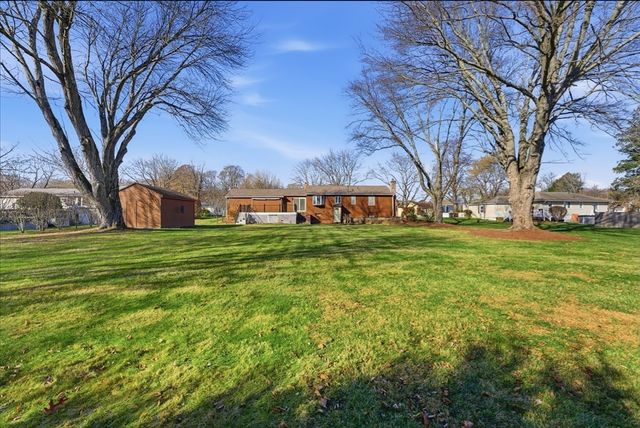 23 Peros Drive, Agawam, MA 01001