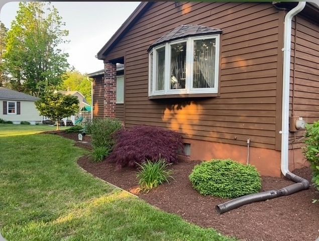 23 Peros Drive, Agawam, MA 01001