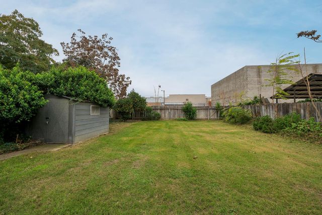 528 S Minaret Ave, Turlock, CA 95380