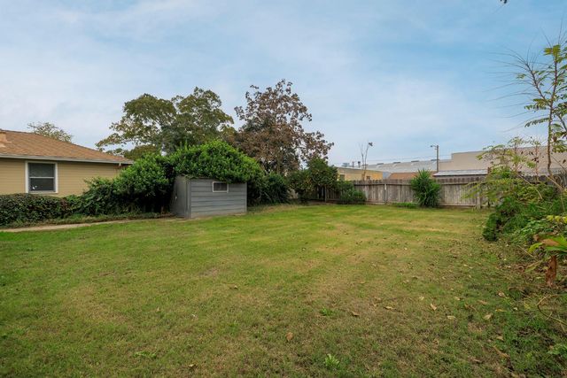 528 S Minaret Ave, Turlock, CA 95380