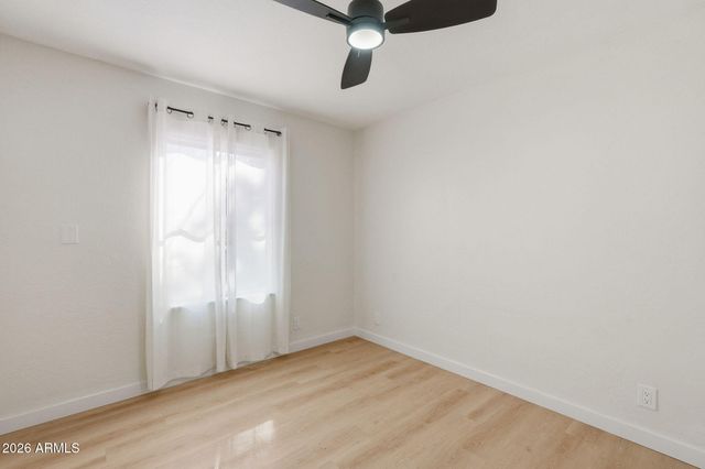 2047 E VIRGINIA Avenue, Phoenix, AZ 85006