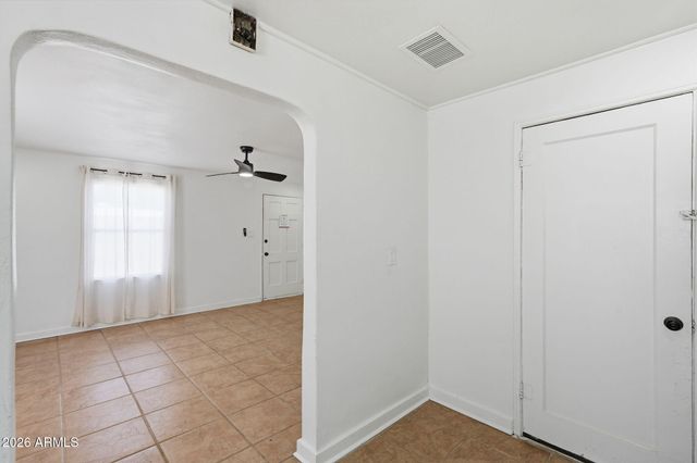 2047 E VIRGINIA Avenue, Phoenix, AZ 85006