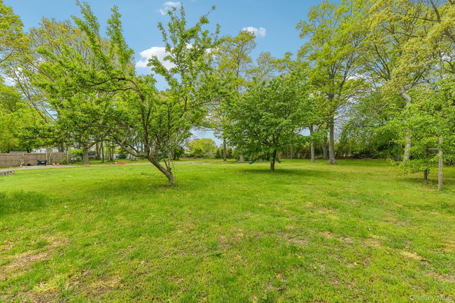 1374 Saxon Avenue, Bay Shore, NY 11706