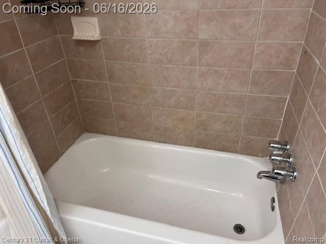 5727 Merriman Road, Garden City, MI 48135