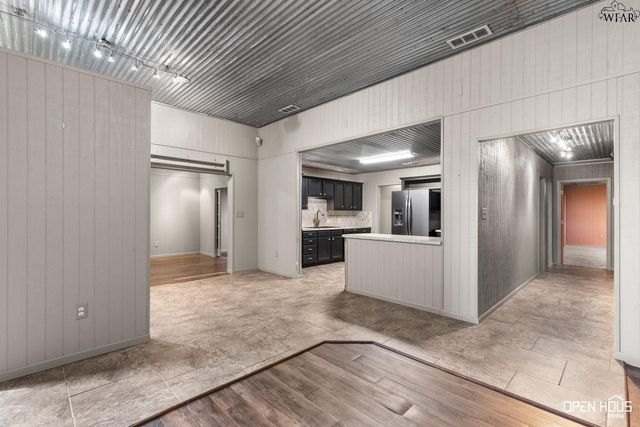 8379 FM 368, Iowa Park, TX 76367