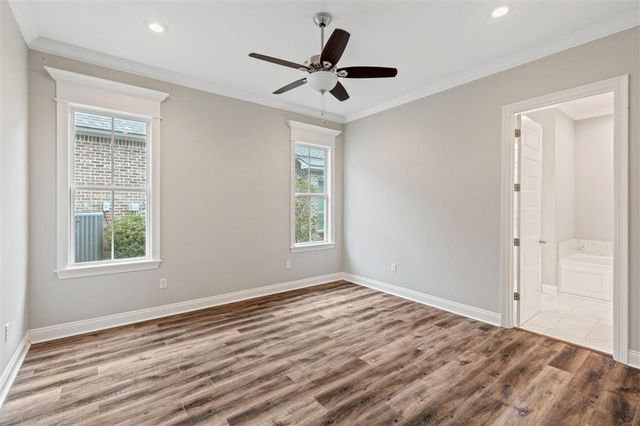 6539 White Oleander Circle W, Lake Charles, LA 70605