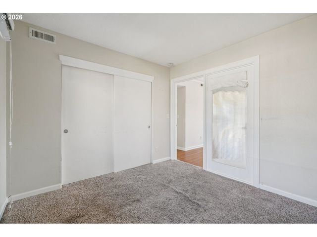 6600 Se DIVISION St 305, Portland, OR 97206